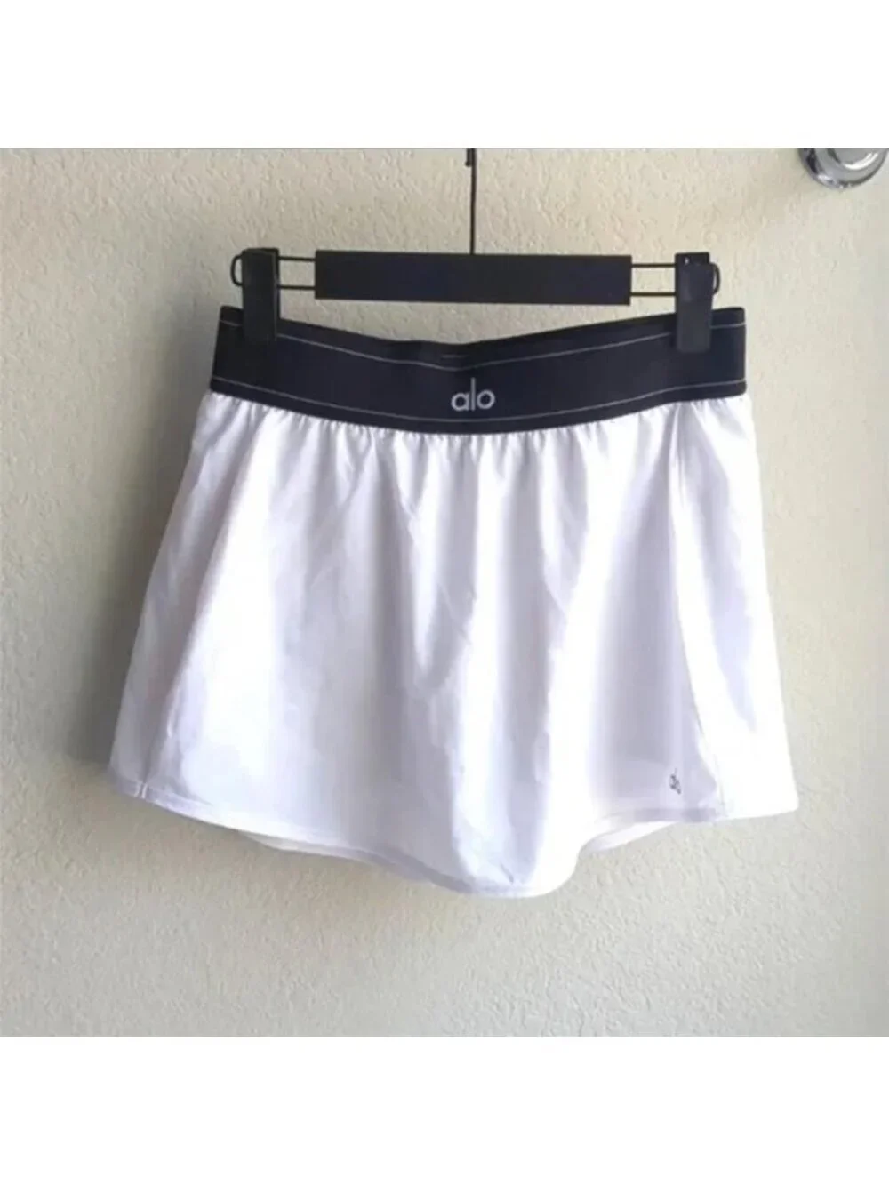 Alo Yoga Match Point Tennis Skirt & Medium $ White NEW